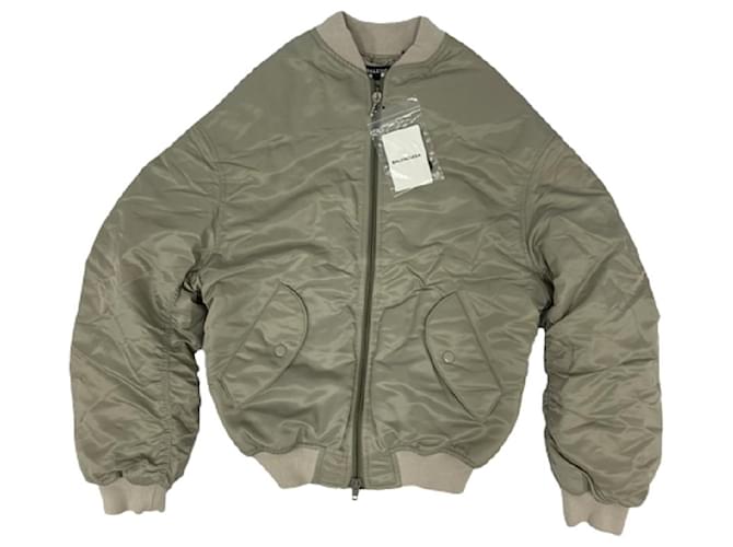 *BALENCIAGA Balenciaga MA-1 jaqueta bege 2017 feito para homens Nylon  ref.542901