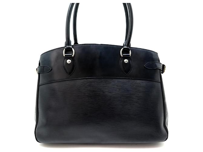 Louis Vuitton Passy Handbag