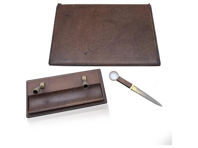 Gucci Set da scrivania in pelle marrone vintage con portapenne assorbente  ref.544108