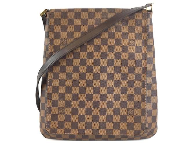 Pre-Owned Louis Vuitton Musette 