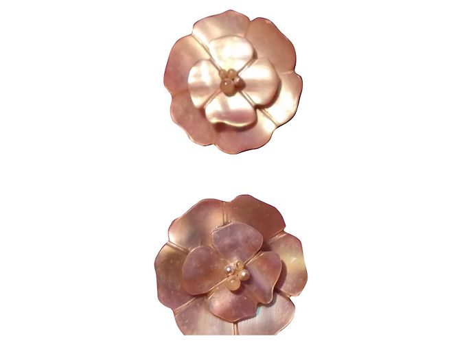 Pendentes Chanel Osso de pérolas