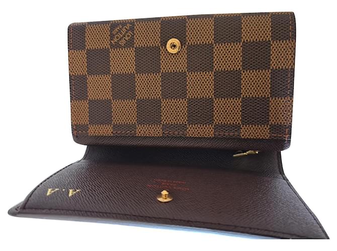 Second hand Louis Vuitton Wallets - Joli Closet