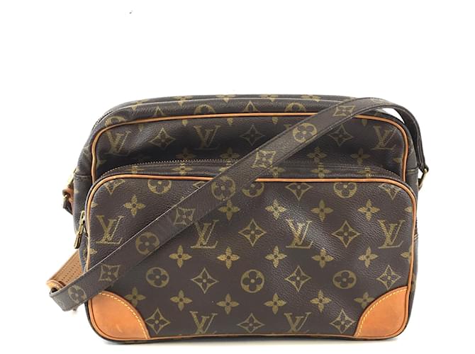 Louis Vuitton Monogram Nil 28 