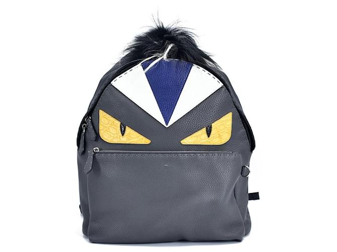 Fendi bug online