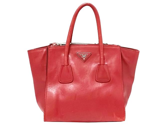 Prada Red Twin Pocket Leather Handbag Pony-style calfskin  ref.546900