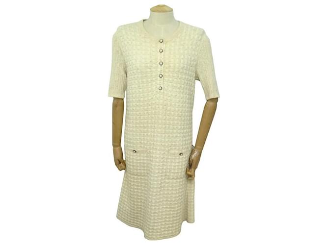 ROBE CHANEL P56993 TWEED BOUTONS TETE DE LION MANCHES 3/4 M 40 CREME DRESS Écru  ref.549829