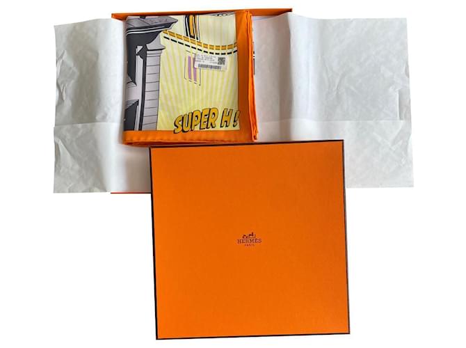 Hermès Sciarpe di seta Multicolore  ref.552179