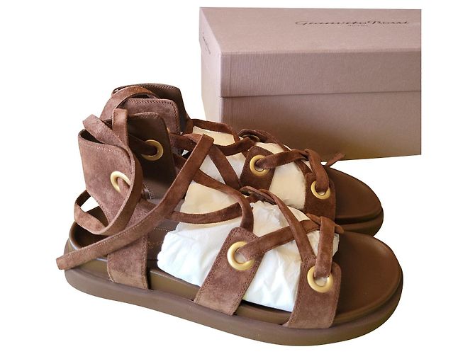 Gianvito Rossi Ibiza Sandalen braunes Wildleder 37