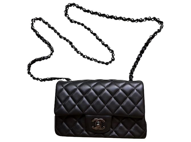 Chanel 23B Classic Quilted So Black Mini Rectangular Black Lambskin –  ＬＯＶＥＬＯＴＳＬＵＸＵＲＹ