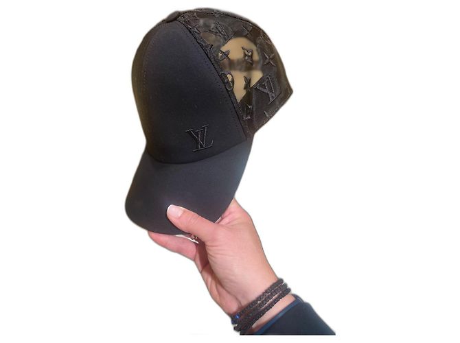 Louis Vuitton Monogram Mesh Cap Blue 