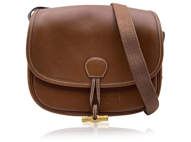 Hermès Hermes Vintage Beige cuir Crossbody sac à bandoulière bambou détail  ref.560060