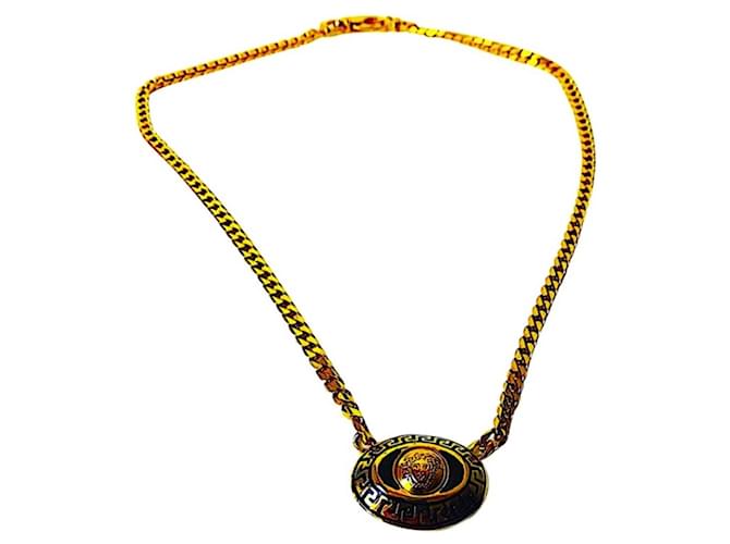 Gianni Versace Vintage Medusa Medaillon Anhänger Halskette Gold hardware Vergoldet  ref.561507