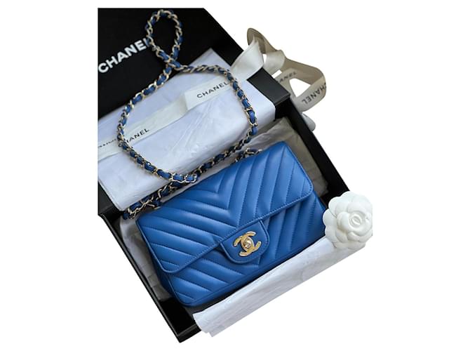 Timeless Chanel mini bolso Azul Cuero  ref.561838