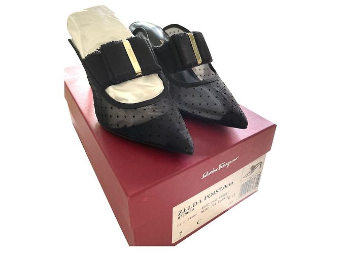Salvatore Ferragamo Zelda Ferragamo mules Black