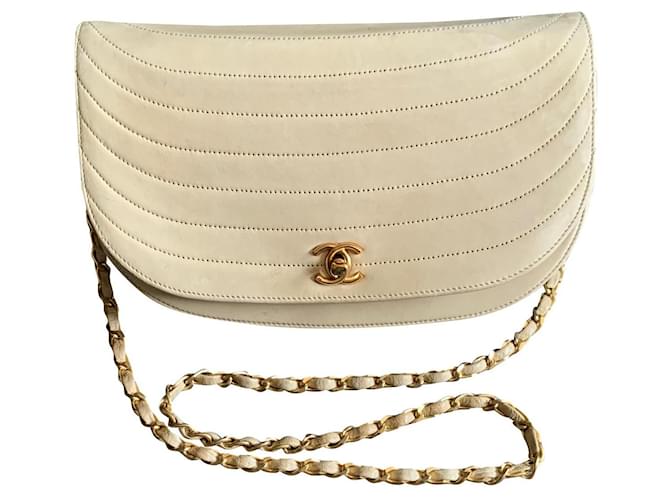 Chanel Half moon bag Beige Leather  ref.562089