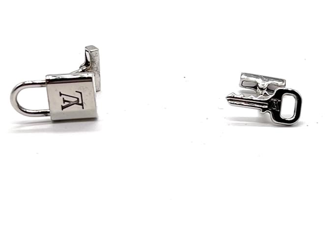 Louis Vuitton Ag925 Silver Cufflinks With Damier Ebene Trifold Cufflinks  Holder Wallet Silvery Metal ref.562753 - Joli Closet
