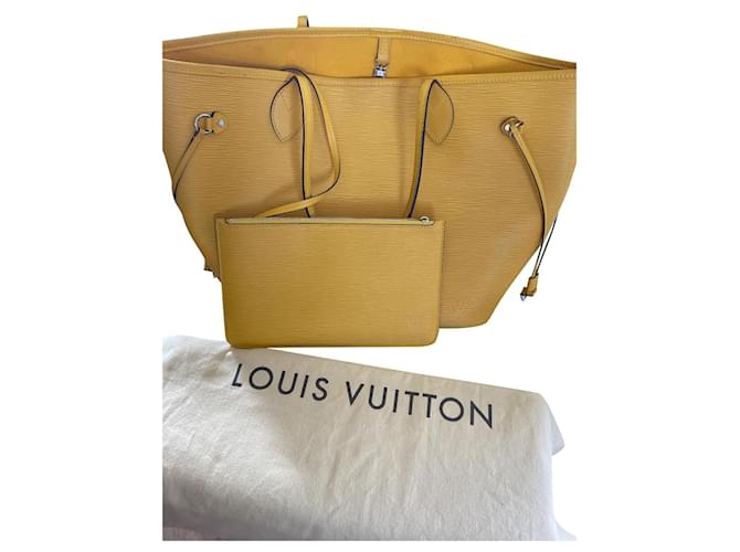 Louis Vuitton Neverfull MM Epi Leather Yellow ref.563979 - Joli Closet