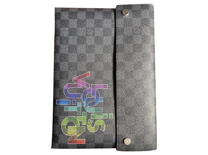 Louis Vuitton pochette Alpha GM Envelope Pouch Noir