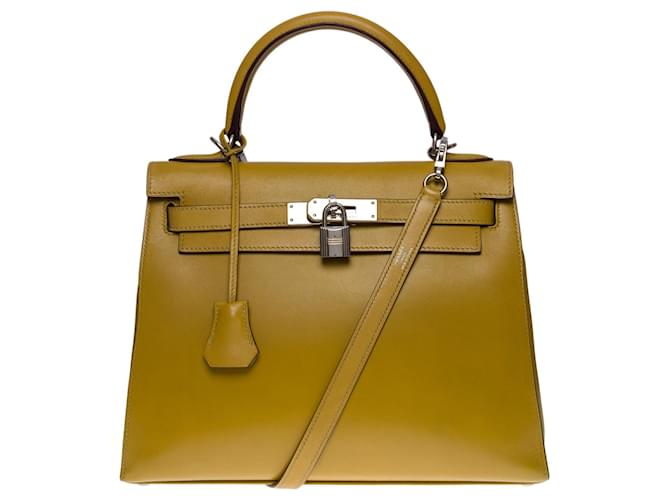 Hermès Eccezionale e rara borsa Hermes Kelly 28 tracolla da sellaio in pelle di cumino box, finiture in metallo argento palladio  ref.564622