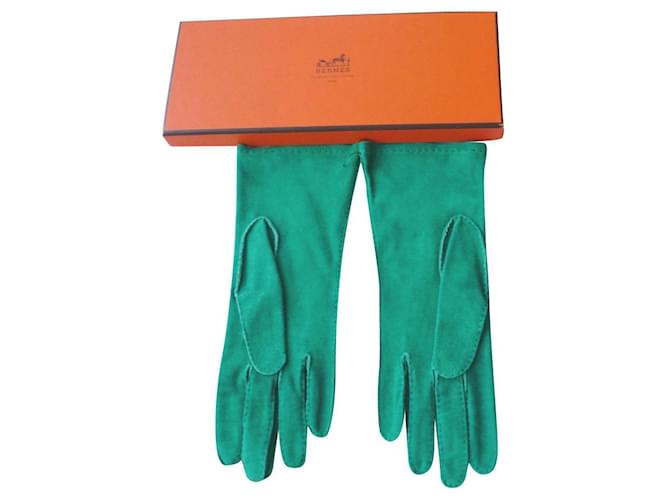 Hermès HERMES New suede green gloves T6,5 Deerskin  ref.566175