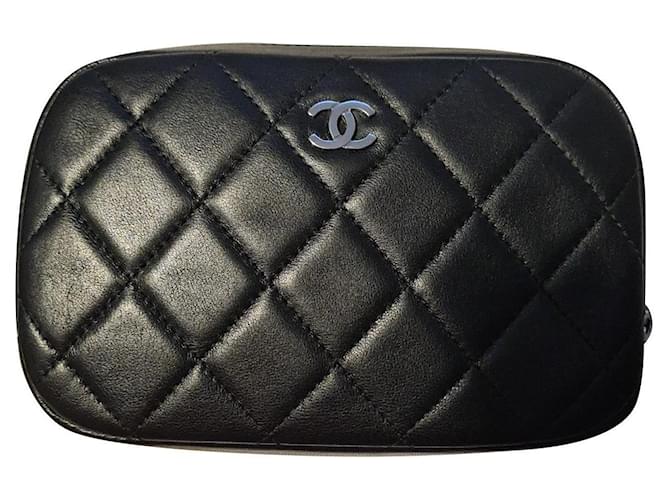 Vanity Chanel Clásico atemporal Negro Cuero  ref.566201