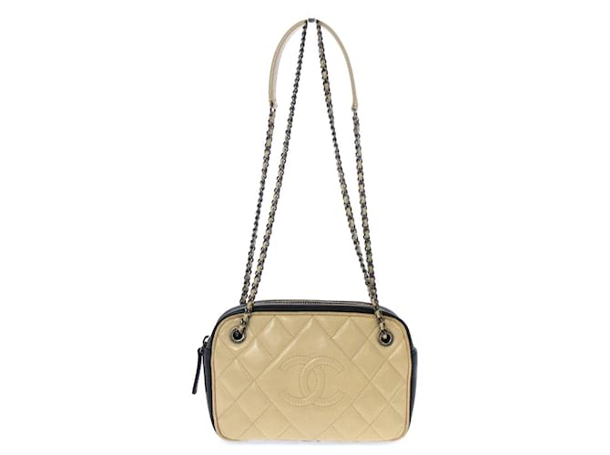 Chanel shoulder bag Beige Leather  ref.566641