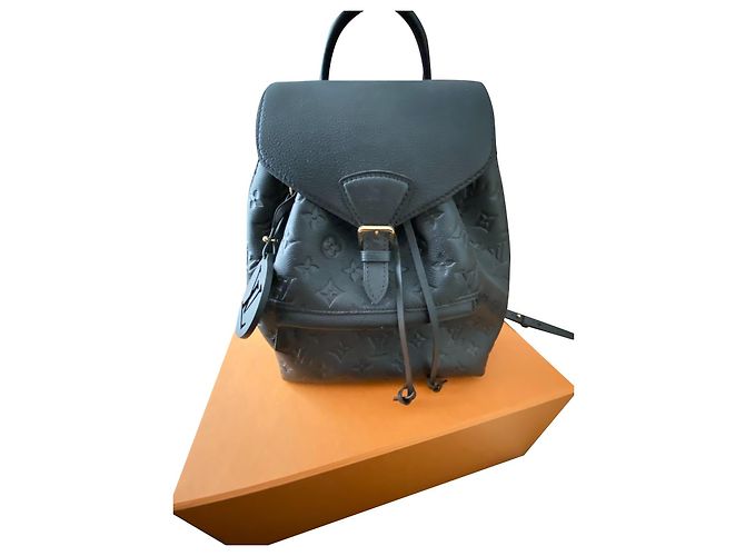 Louis Vuitton Montsouris leather backpack Black