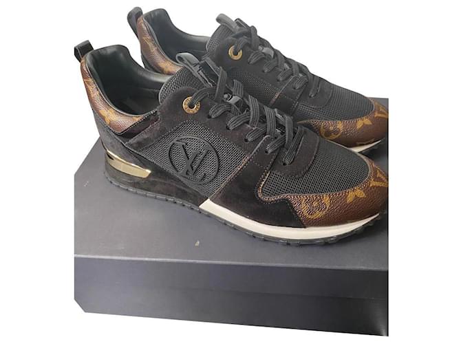 Louis Vuitton Sneakers Brown Black Light brown Leather Deerskin ref.566877  - Joli Closet