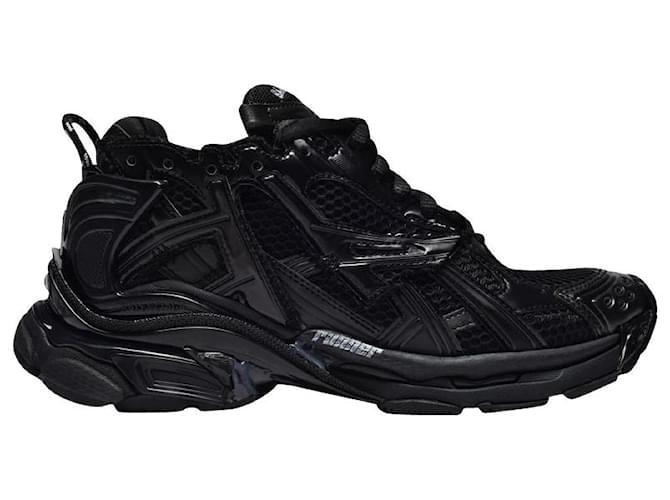 Balenciaga Runner Sneakers in Black Mesh  ref.570264