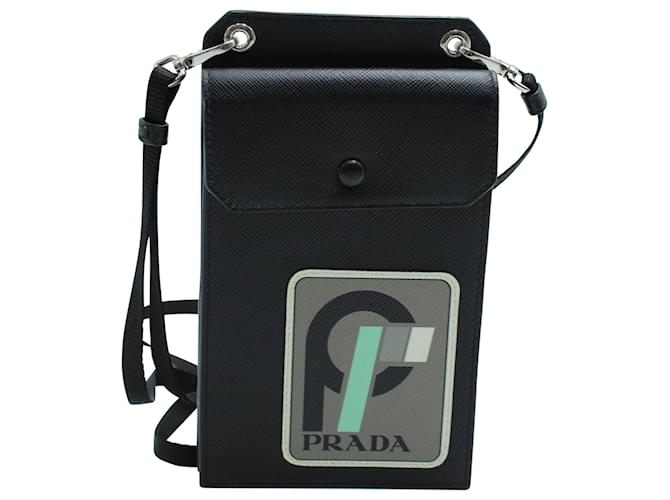 Saffiano Étui pour téléphone Prada Logo Patch en cuir noir  ref.570919
