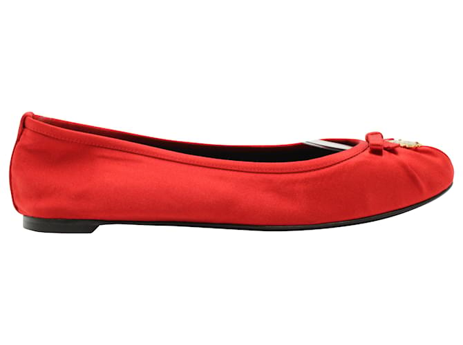 Sapatilhas de Ballet Dolce & Gabbana com Charme em Cetim Vermelho  ref.570970