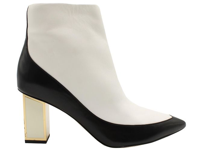 Diane Von Furstenberg Cainta Ankle Boots in White Leather