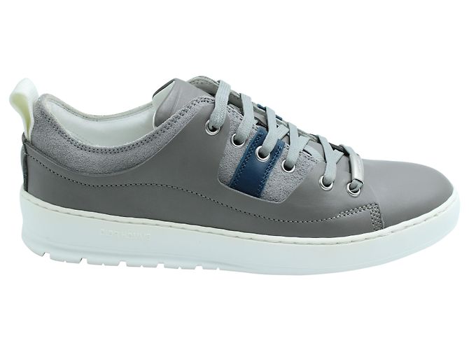 Dior Low Top Sneakers aus grauem Leder
