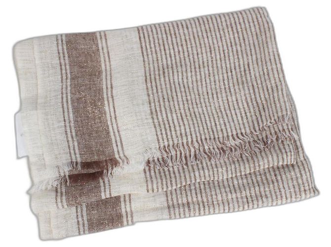 Bufanda beis de mezcla de lino a rayas de Brunello Cucinelli. Beige