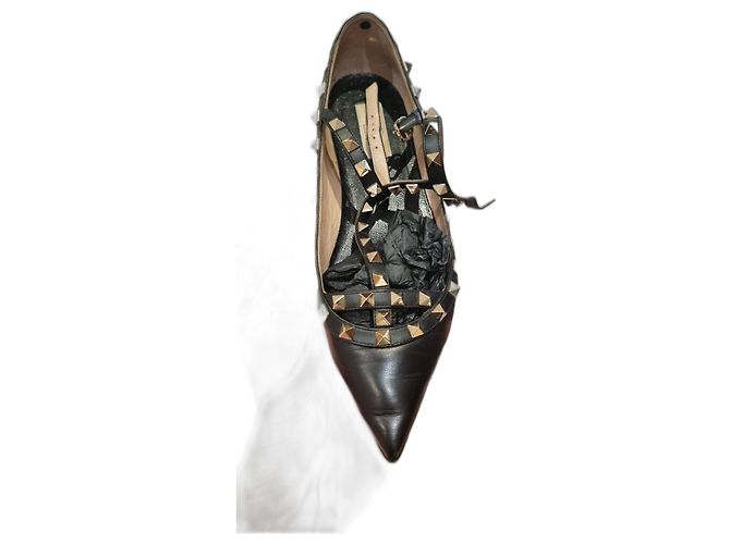 Valentino Sandalen aus schwarzem Leder