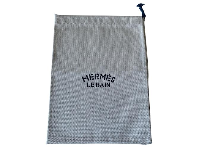 Hermès Clutch-Taschen Blau Beige Leinwand  ref.572289