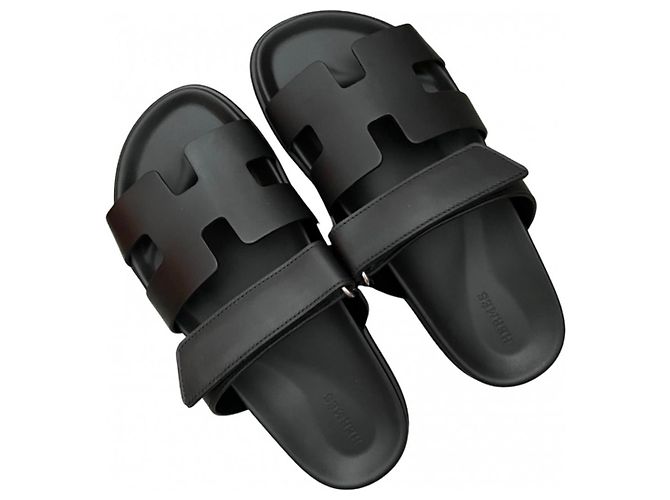 Hermès Chipre Preto