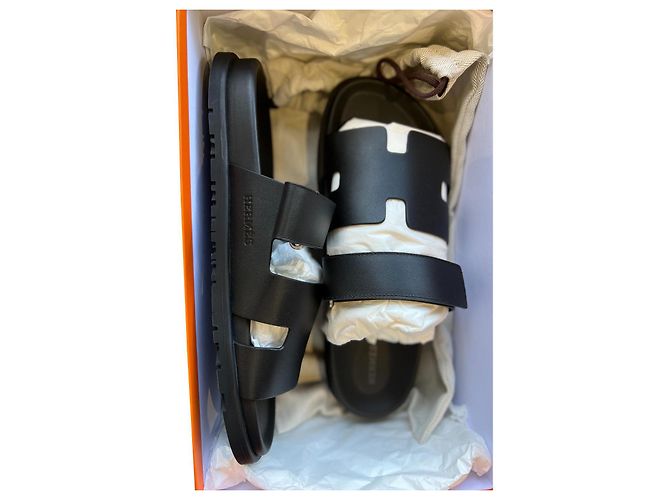 Hermès Hermes Zypern Sandalen Schwarz