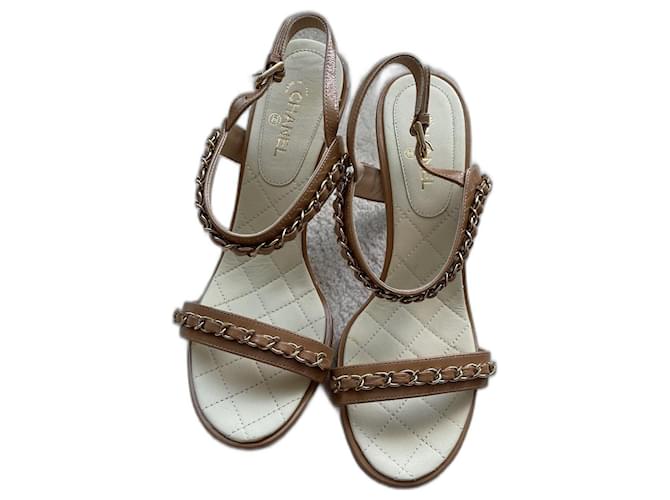 Chanel sandali Caramello Pelle  ref.572631