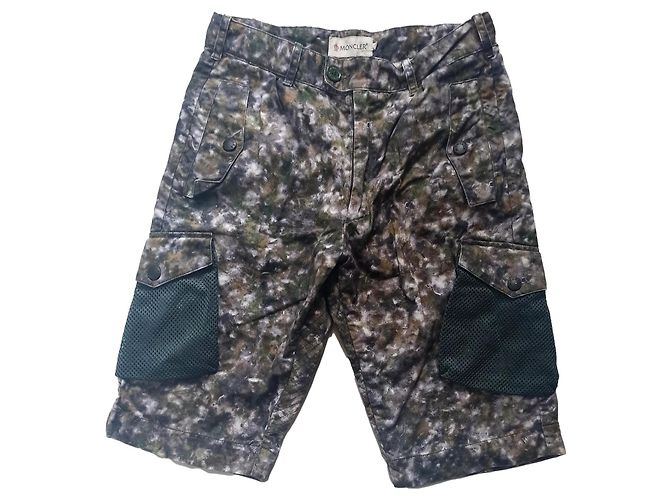 Moncler Cargo Shorts Camouflage Grün Baumwolle