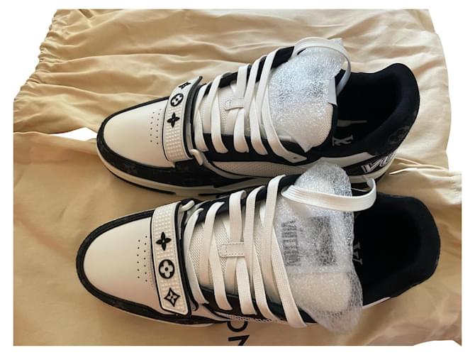 black and white lv sneakers