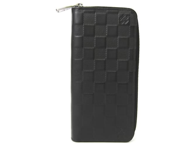 Louis Vuitton Zippy Wallet Vertical Black Cloth  ref.573331