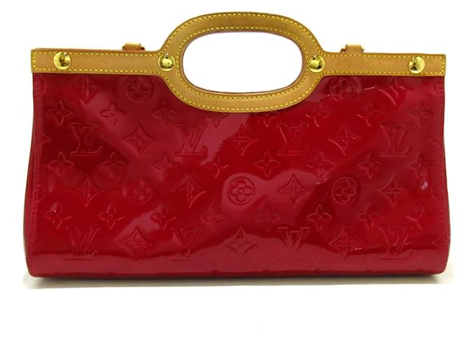 Louis Vuitton Roxbury Patent leather ref.413663 - Joli Closet