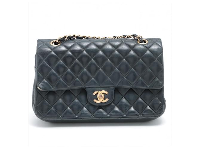 Classique Chanel Timeless Cuir Bleu  ref.574622