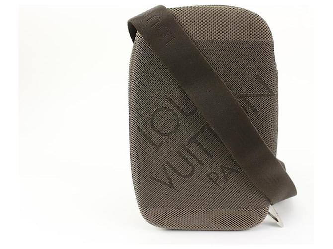 Louis Vuitton Terre Khaki Brown Damier Geant Bum Bag Waist Chest Body Bag  Leather ref.575270 - Joli Closet