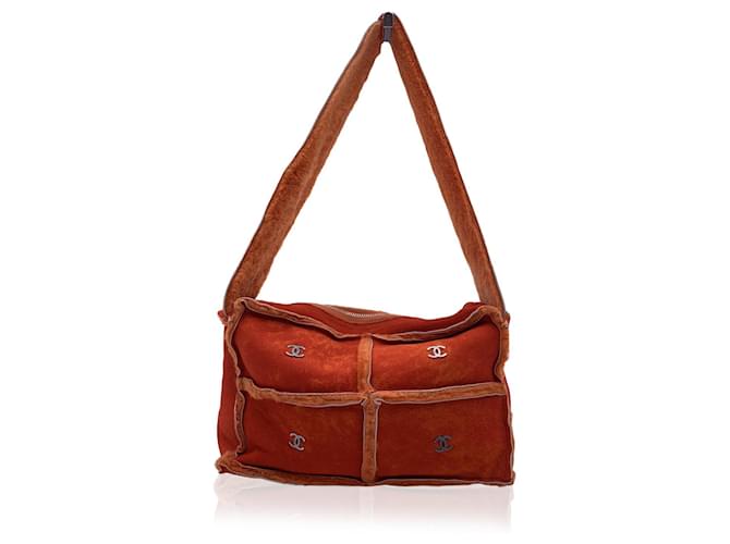 Chanel Vintage Orange Sheepskin Suede Logos Shoulder Bag ref.575412 - Joli  Closet
