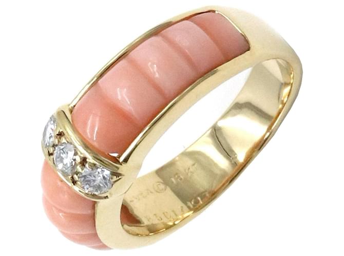 Van Cleef & Arpels Gold Diamond Coral Band Ring Yellow Peach Yellow gold  ref.576715