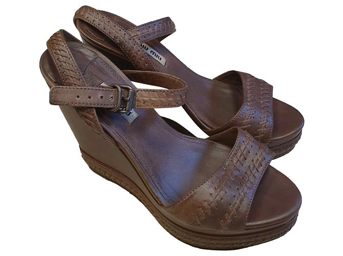 Sandali Miu Miu in pelle marrone