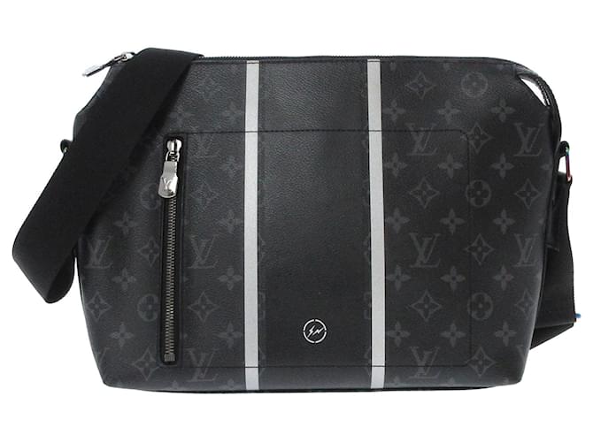 Louis Vuitton Alpha Messenger Bag Limited Edition Monogram Satellite Canvas  at 1stDibs