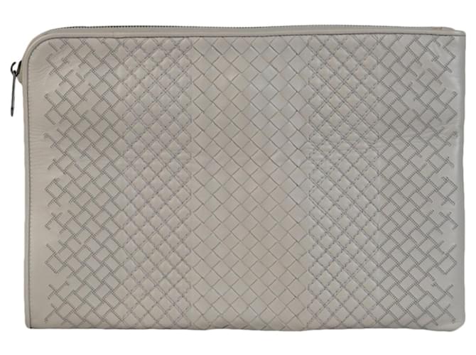 Bottega Veneta Intrecciato Woven Clutch Grey Leather  ref.577651